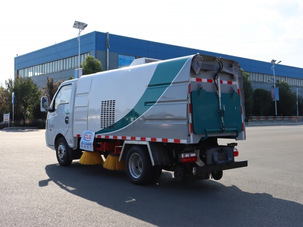 途逸纯电动扫路车