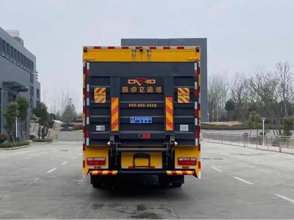 东风D9装备车